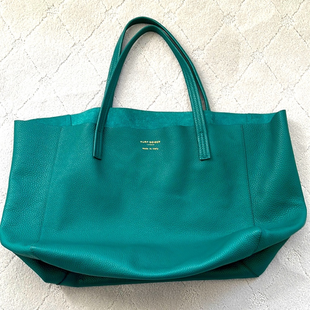 Kurt Geiger Horizontal Tote in green leather